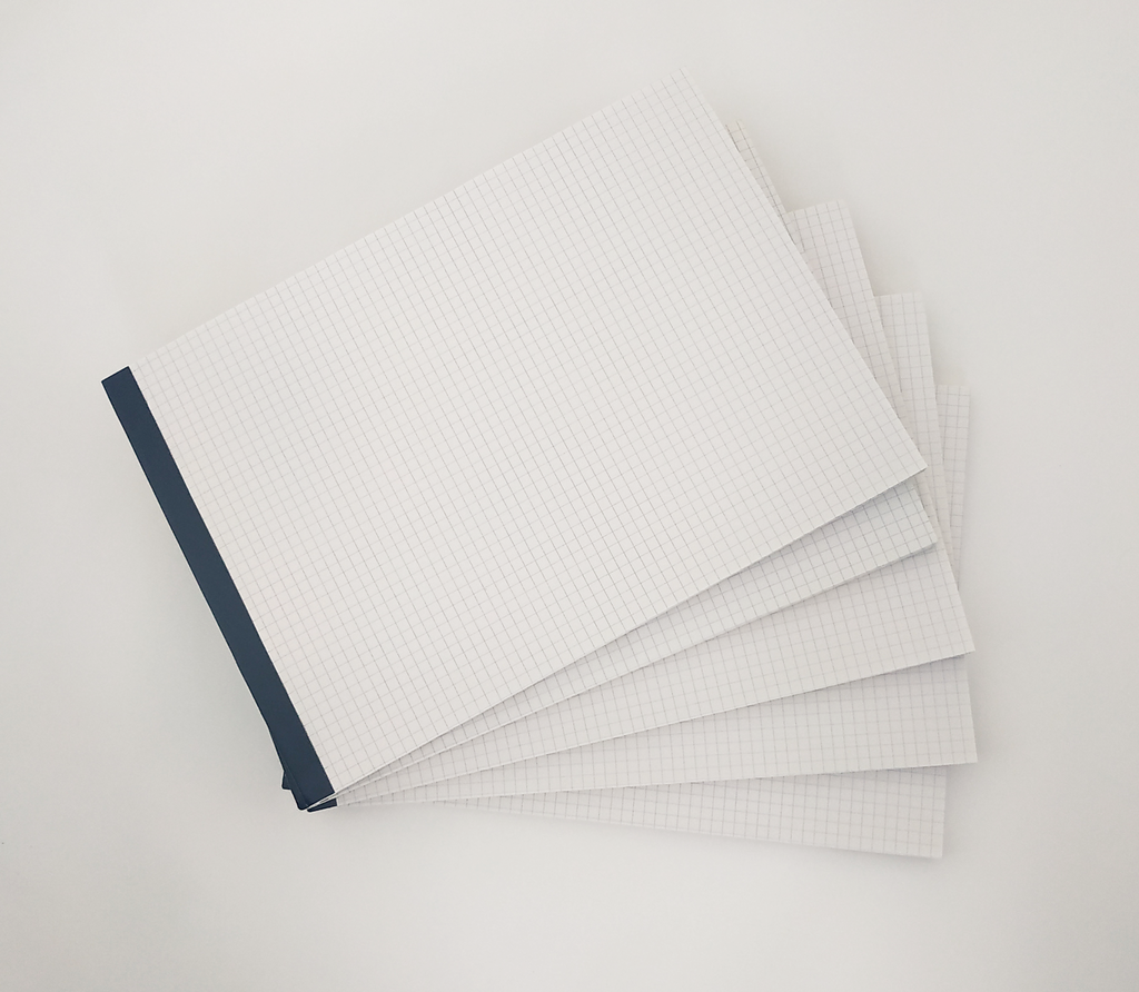 [F050] BLOCS-NOTES A4 70G - SANS COUVERTURE - PETITS CARREAUX - LOT DE 5